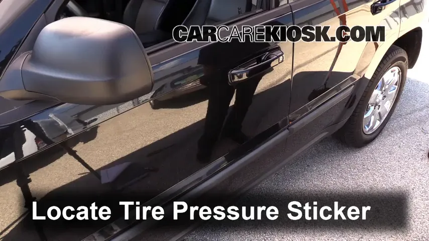 2008 Jeep Grand Cherokee Laredo 3.0L V6 Turbo Diesel Tires & Wheels Check Tire Pressure